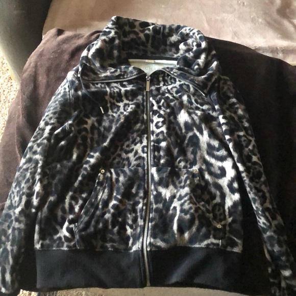 Michael Kors Tops - Michael Kors velvet leopard jacket